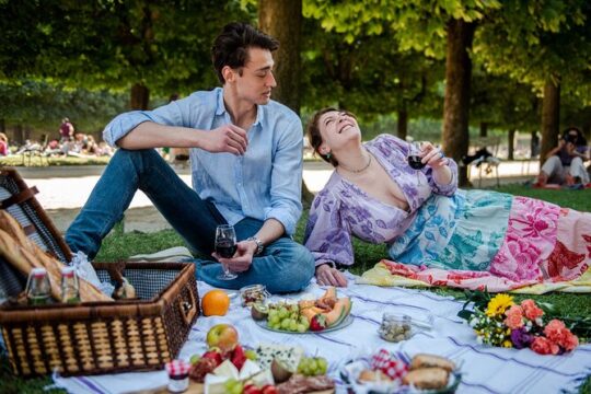 Parisian Romantic Picnic