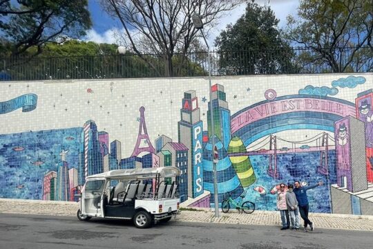 Lisbon Tiles by 3 hours Tuk Tuk tour
