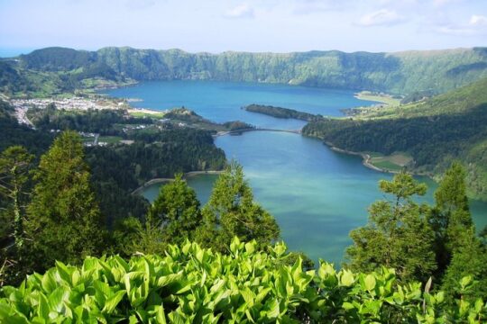 Explore different trails at Sete Cidades Volcano on Half-Day Tour 4x4 jeep