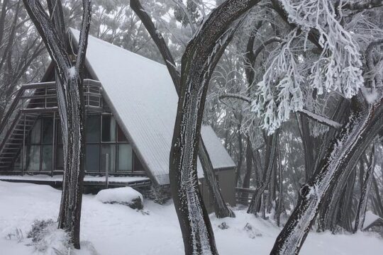 1 day Lake mountain snow tour