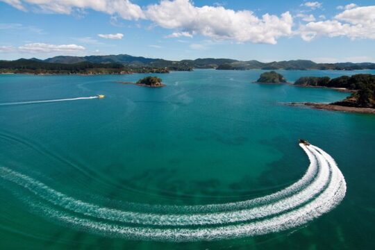 Ocean Adventure: Fast Boat to the Hole in the Rock