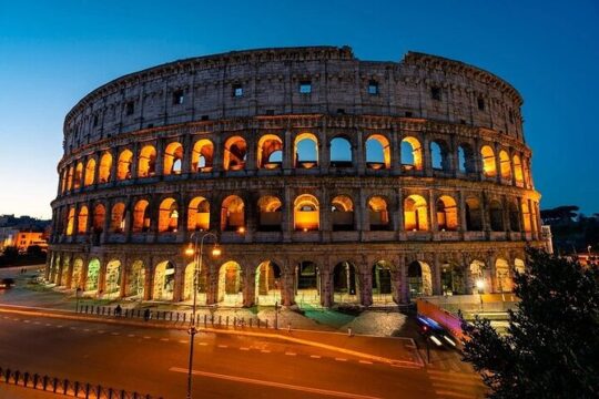 Rome: Colosseum Tour by Night with Arena & Underground