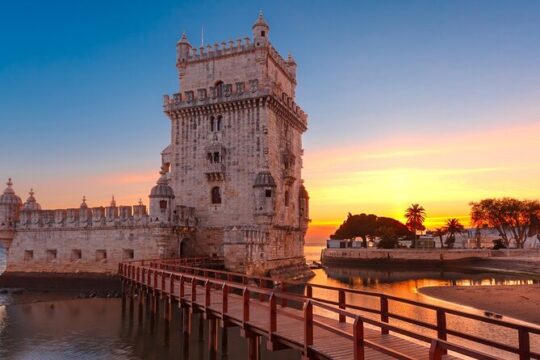 Lisbon Full day Tour and Private Transport From Sintra Cascais