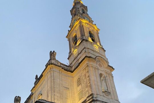 Private Tour from Lisbon to Fatima Nazare and Obidos