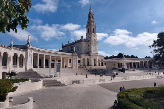 Half Day Private Tour to Fátima