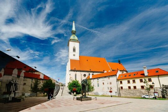 Bratislava Day Trip from Vienna With Catamaran Cruise on Danube