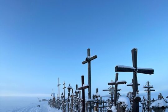 Group day trip from Riga to Hill of Crosses - 5 hour day tour!