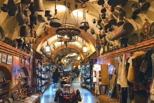 Tbilisi Explorer: Essential Walking Tour for First-Timers