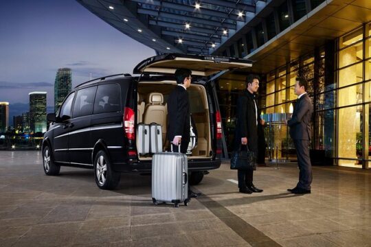 Private Departure Transfer from Paris to CDG or ORLY Airport