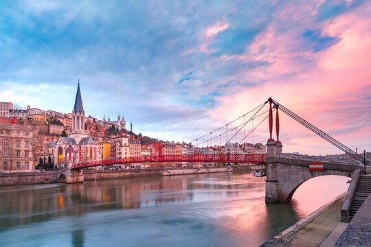Lyon Scavenger Hunt and Best Landmarks Self-Guided Tour