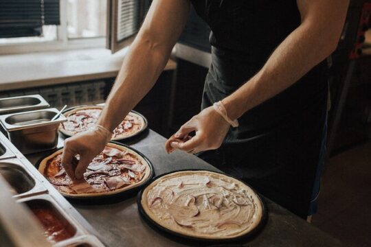Walking Tour & Pizza Making