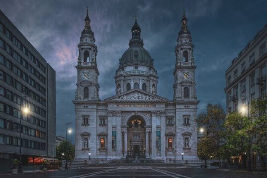 Budapest Discoveries 2 hours Private Guided Walking Journey