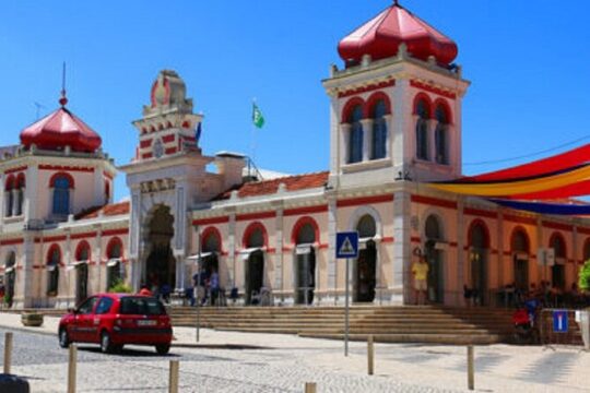 Half-day guided City tour in Loulé Market