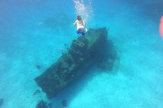 Bavarian Fiesta Snorkel Activity in Glass Bottom Boat at San Miguel de Cozumel