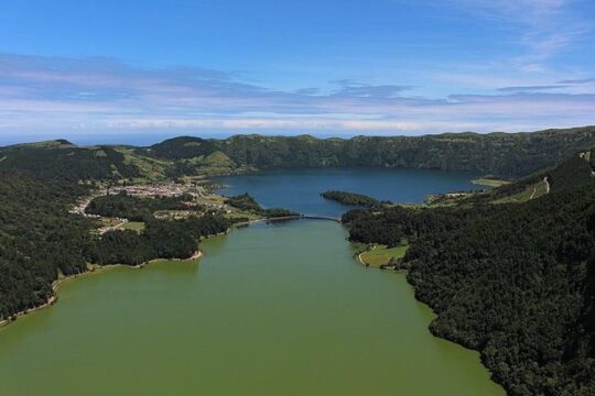 Walking trail, Tasting session and Kayaking