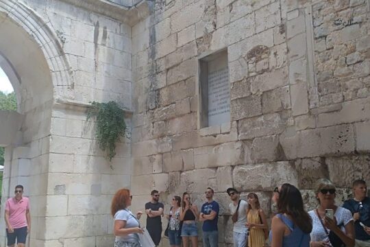 Game of Thrones -A dragon is not a slave tour