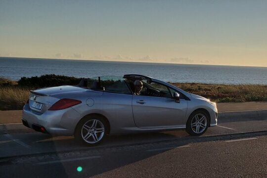 Open Top Sunset Tour with Strawberries and Pink Bubbly Drinks included
