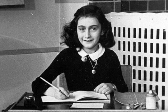 Amsterdam: Anne Frank and World War II Walking Tour