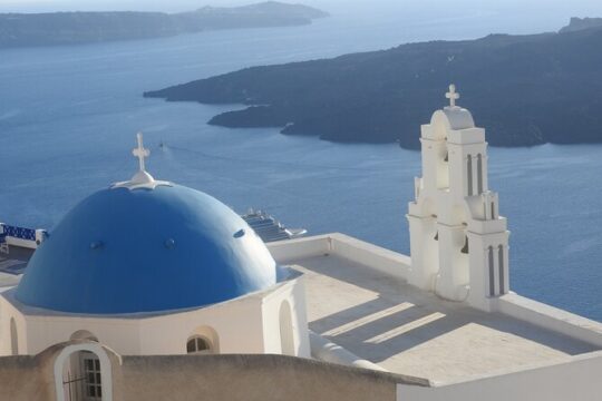 Santorini Sightseeing Half-Day Tour in a Small-Group