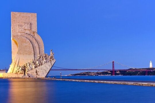Lisbon Highlights: Private 2H Belem Tour by Tuk Tuk