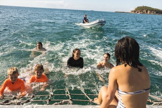 Great Keppel Island Adventure Tour - Snorkel and Boomnet