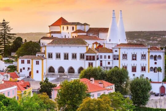 Sintra and Cascais Small Group Tour from Lisbon
