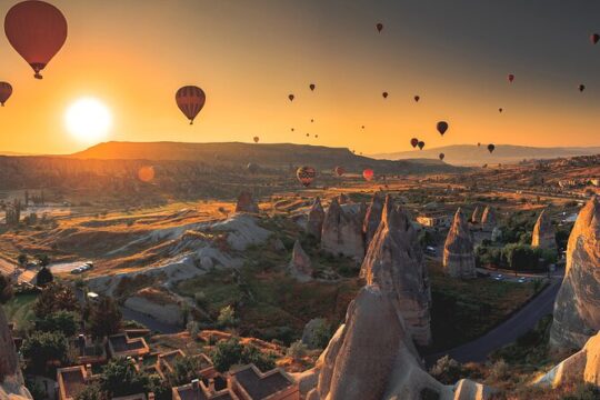 From Istanbul: 4-Day Private Tour of Ephesus, Pamukkale and Cappadocia