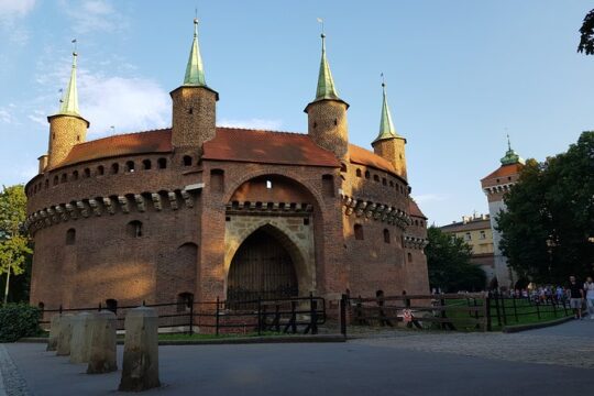 Krakow Grand City Tour by golf cart