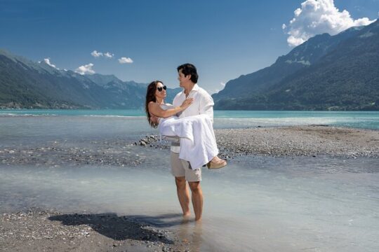 Phototour Photoshoot at the Lake Brienz, Iseltwald, Interlaken