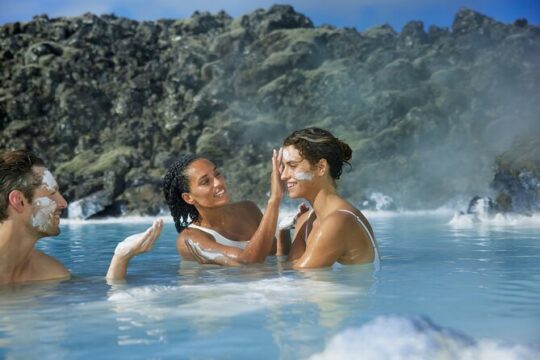 Private Roundtrip Transfer between Blue Lagoon and Reykjavik