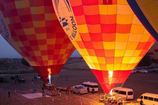 Independent Pamukkale Tour From Kusadasi With Hot Air Balloon