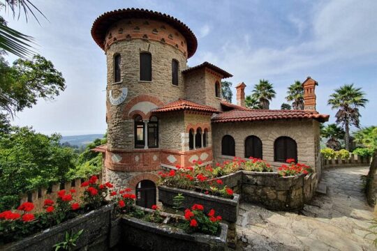 Tour to Pena Palace, Sintra, Quinta da Regaleira, Guincho