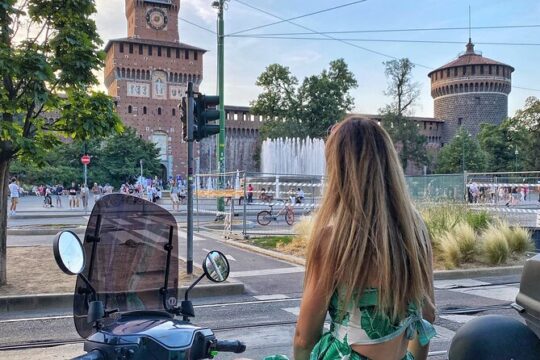 2-Hour Private Guided Tour of Milan by Electric Scooter