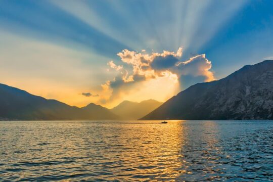 Semi-Submarine: Kotor Bay Panorama & Underwater Experience