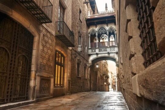 Tarragona Scavenger Hunt and Highlights Self-Guided Tour