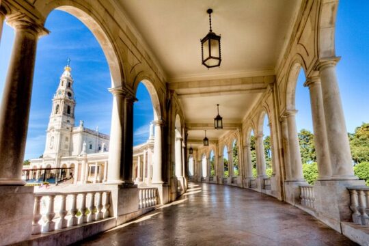 Full day tour for groups to Fátima, Nazaré and Óbidos