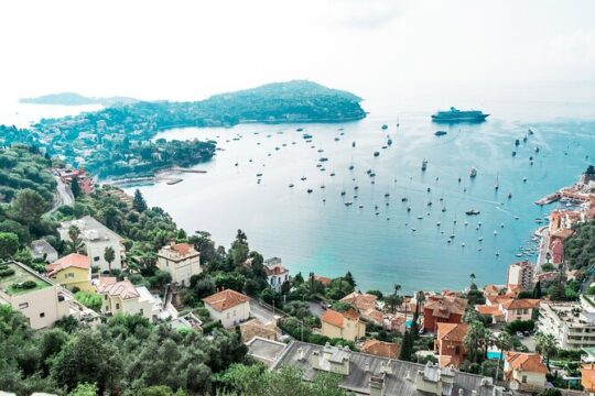 Private One-way Transfer From Cannes to Nice, 2h Stop in Antibes