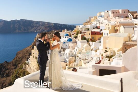 Private Wedding Photoshoot in Oia Village