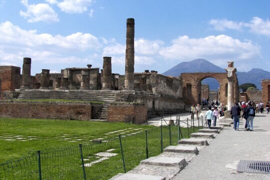 Shared Excursion:Amalfi Coast with Pompeii Skip-the-Line from Naples Port