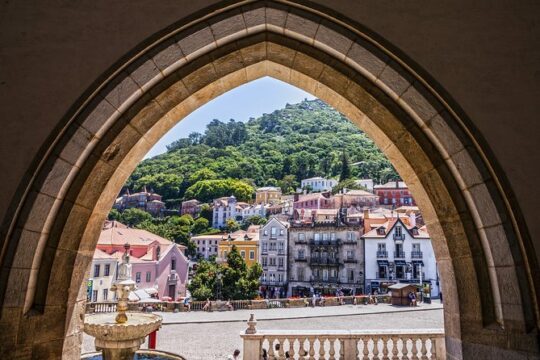 Sintra Tour with Pena Palace and Monserrate Palace- Private Tour