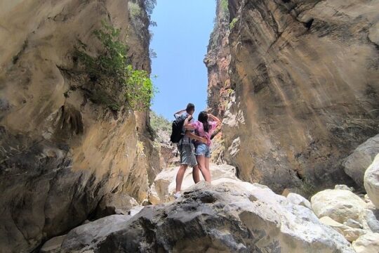 Sarakina Gorge hiking & swim Adventure - Jeep Safari South Crete