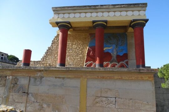 Skip the Line-Archaeol Museum/Knossos Palace-Private Guided Tour