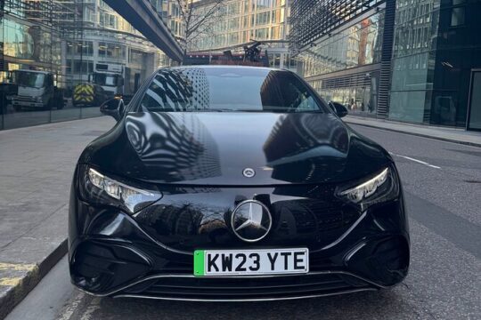 ONE WAY: transfer to/ from London Heathrow (LHR) to London