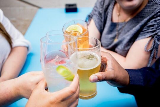 Afternoon in Melbourne: Private Booze and History Tour