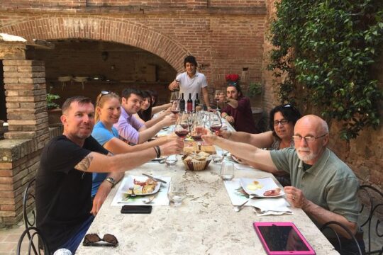 Brunello di Montalcino, small biodynamic wineries