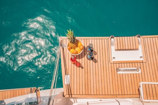 Athens Half-Day Morning Sailing Cruise with Greek Gastronomy