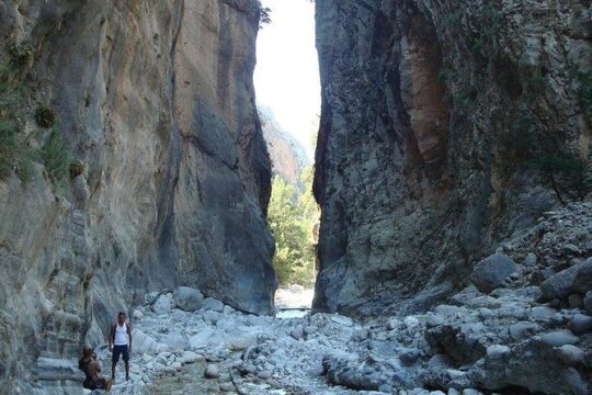 Chania: Samaria Hiking Tour (with local guide)