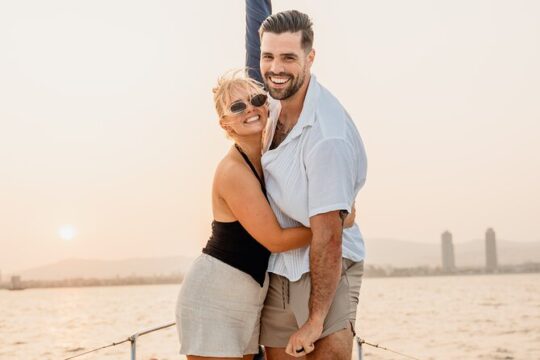 Sailing Cruise in Barcelona led by Young & Local Captain