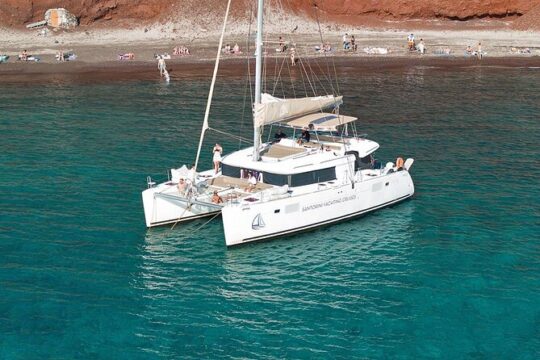 Santorini Catamaran Day Cruise: Lunch, BBQ, Open Bar, Transfers