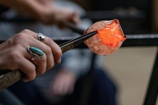 Glass blowing in Prague
